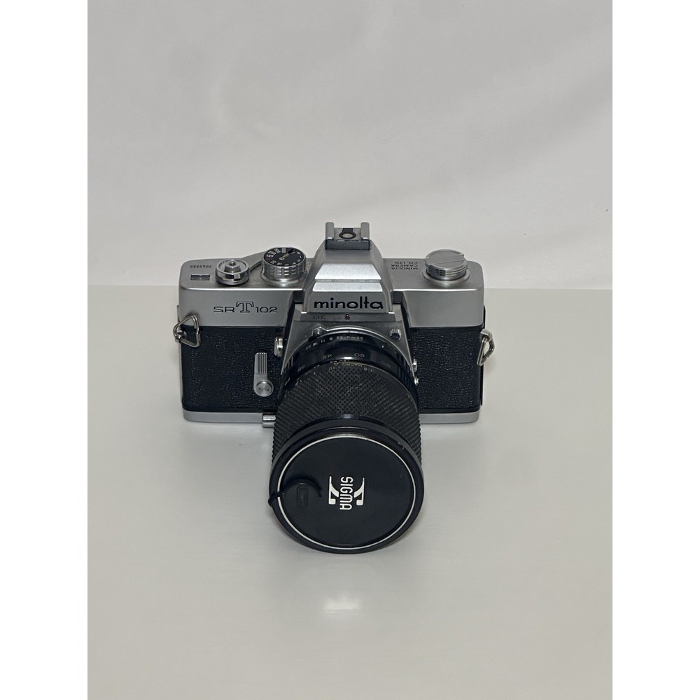 vintage Minolta SR-T 102 35mm film camera